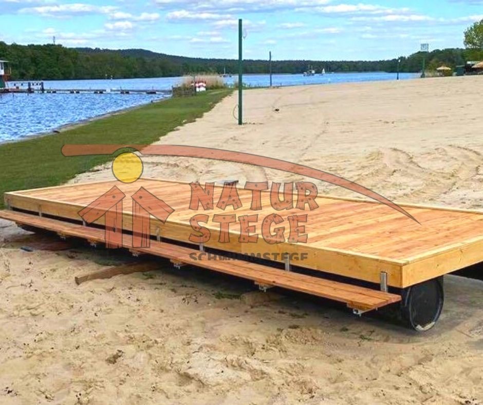 D.04. Módulo de muelle flotante 6m x 2m con cubierta de madera y estante para kayak